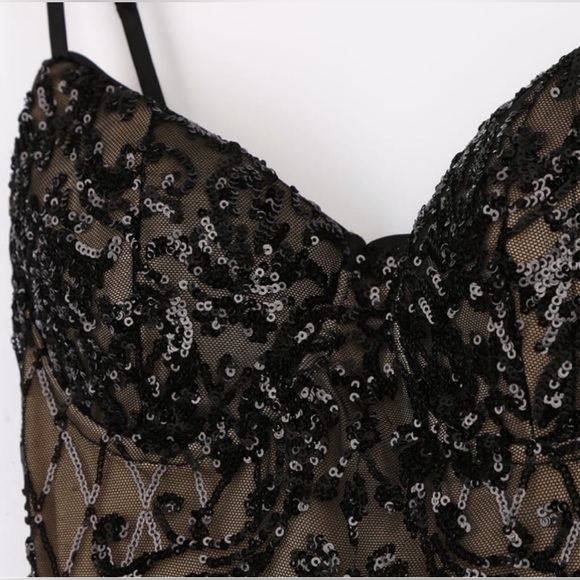 Lulus Bring the Wow Black Sequins Midi Dress Size Small - Picture 3 of 4